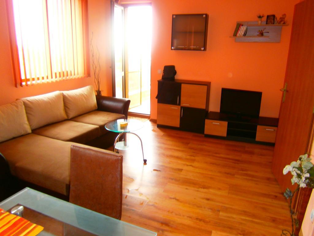 Apartments Stefi Pomorie Exterior foto