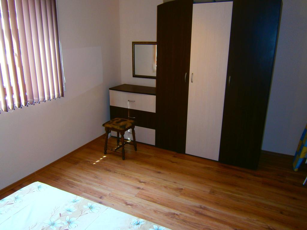 Apartments Stefi Pomorie Exterior foto